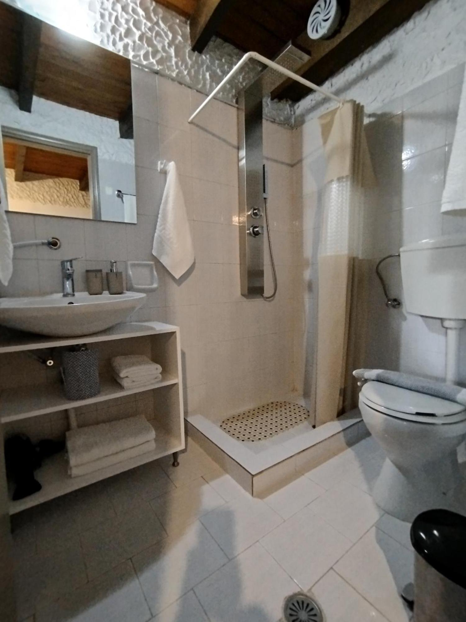 Apartment Almmos *